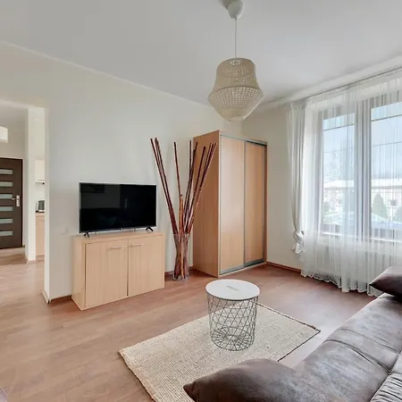 Dom & House - Apartamenty Jelitkowo 50 Metrow Od Plazy-2